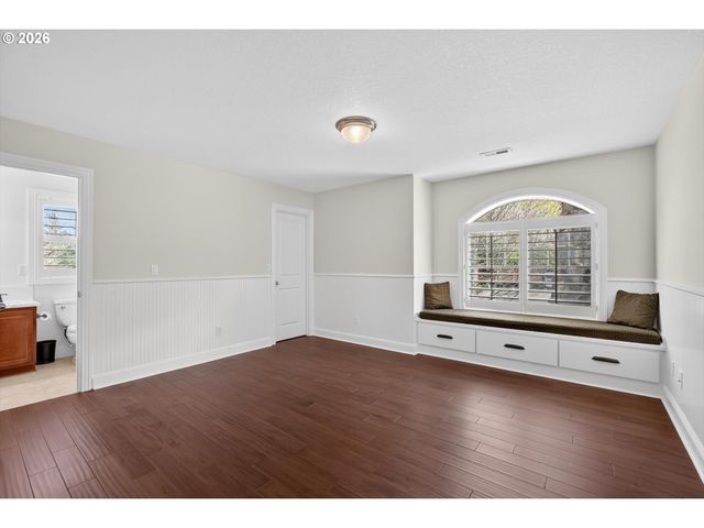 12615 Sw 21ST Ct, Lake Oswego, OR 97035