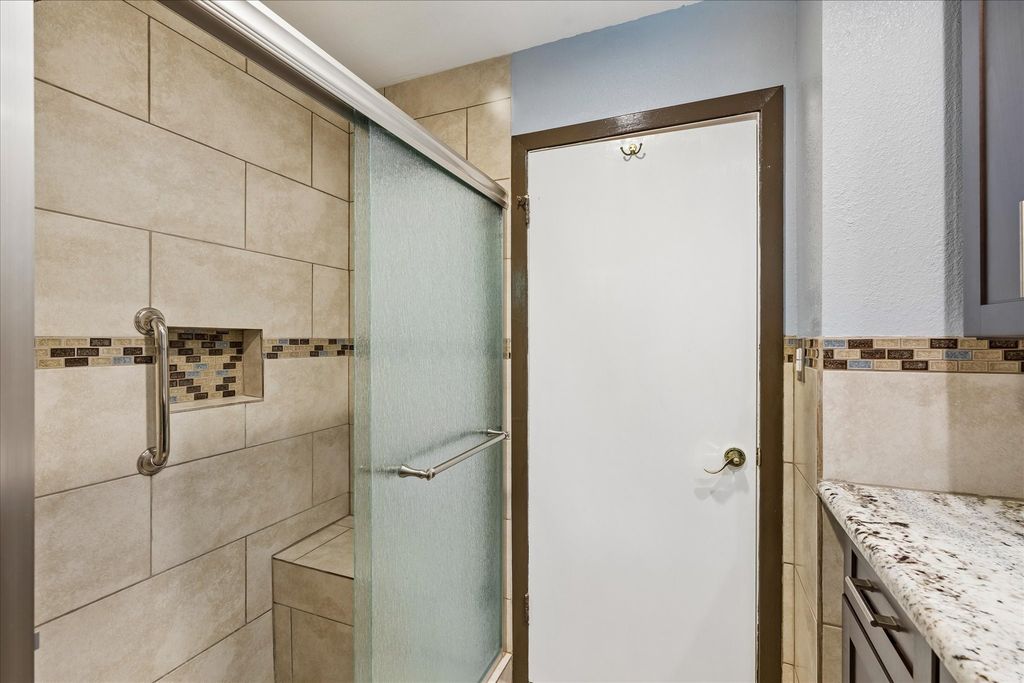4850 Westcreek Drive, Fort Worth, TX 76133 — photo 2