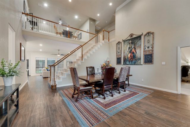 8711 Weston Lane, Lantana, TX 76226