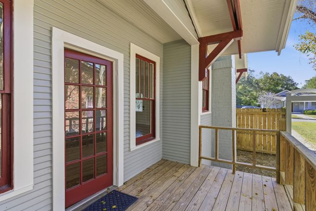 115 Kimball Ave., Hattiesburg, MS 39401