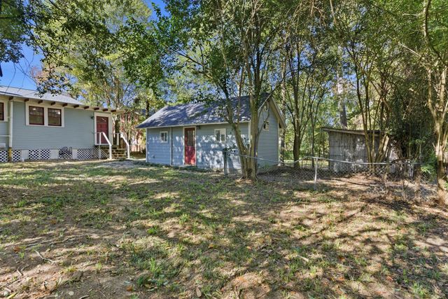 115 Kimball Ave., Hattiesburg, MS 39401