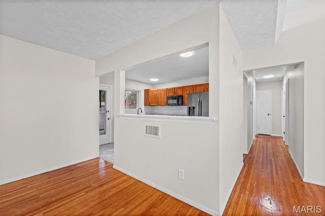 14 Tamma Lane, Hazelwood, MO 63042