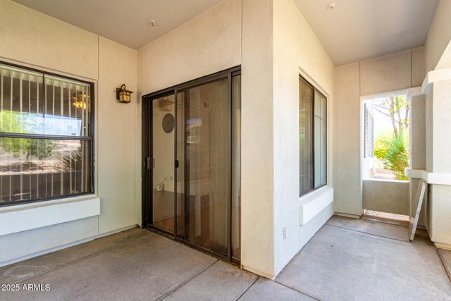 295 N RURAL Road 160, Chandler, AZ 85226