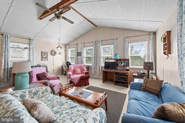 631 BAY AVE, Milford, DE 19963