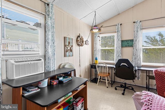 631 BAY AVE, Milford, DE 19963
