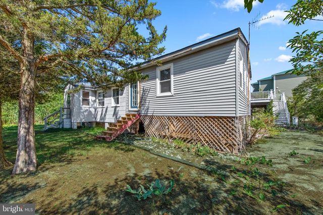 631 BAY AVE, Milford, DE 19963