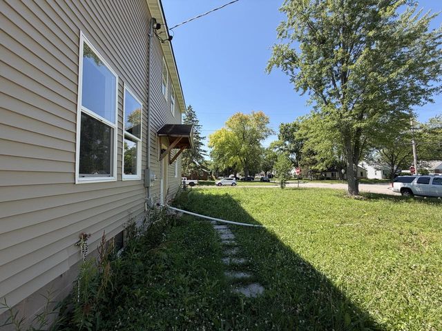 1301 Garland STREET, Allouez, WI 54301