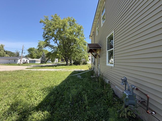 1301 Garland STREET, Allouez, WI 54301