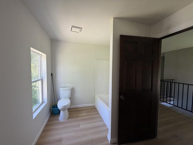 1301 Garland STREET, Allouez, WI 54301