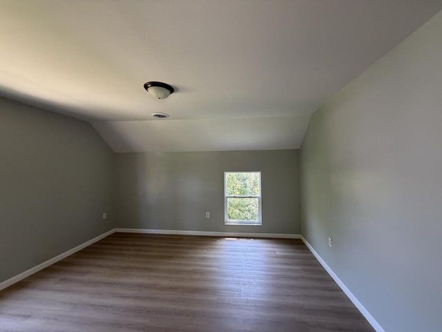 1301 Garland STREET, Allouez, WI 54301