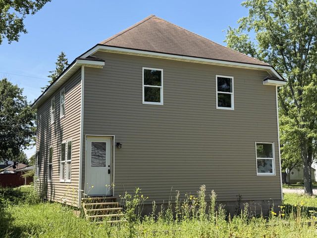 1301 Garland STREET, Allouez, WI 54301