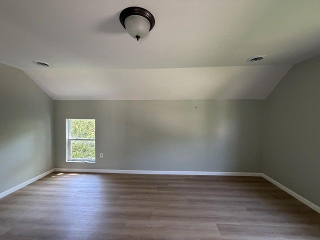 1301 Garland STREET, Allouez, WI 54301