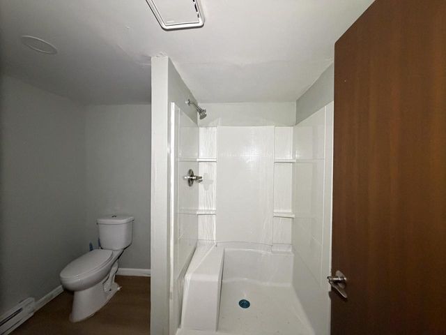 1301 Garland STREET, Allouez, WI 54301