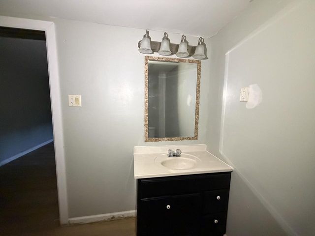 1301 Garland STREET, Allouez, WI 54301
