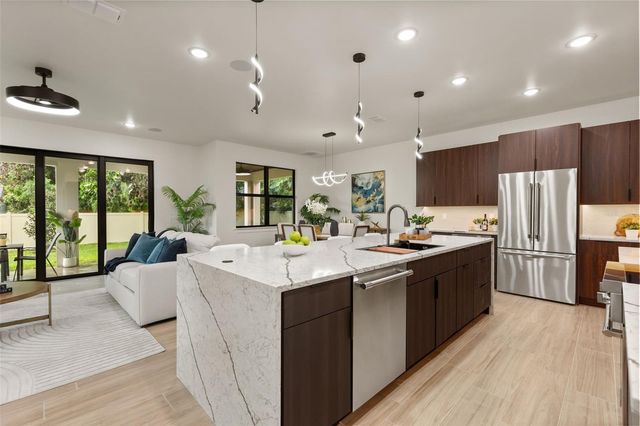 1910 CLOVERLAWN AVENUE, Orlando, FL 32806