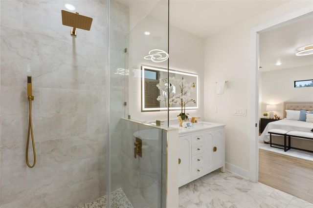 1910 CLOVERLAWN AVENUE, Orlando, FL 32806