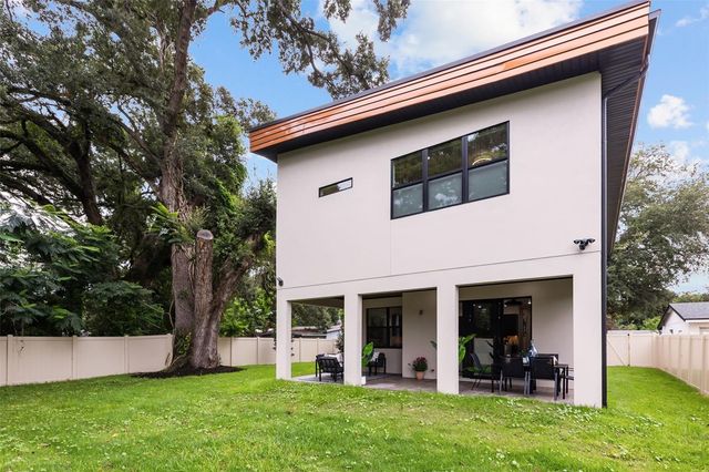 1910 CLOVERLAWN AVENUE, Orlando, FL 32806