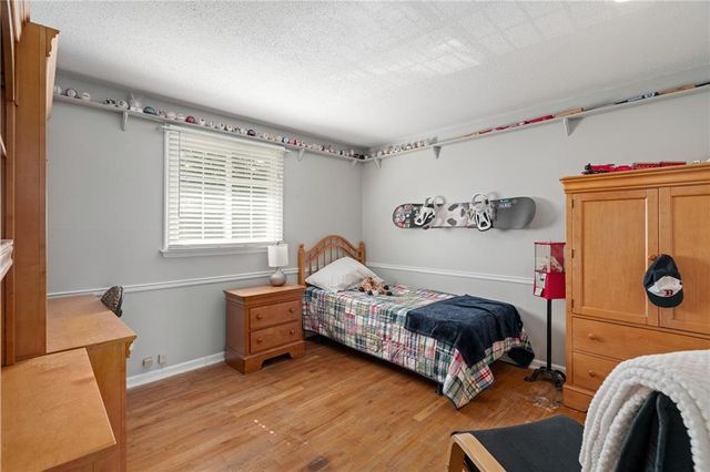 11729 Wyandotte Street, Kansas City, MO 64114