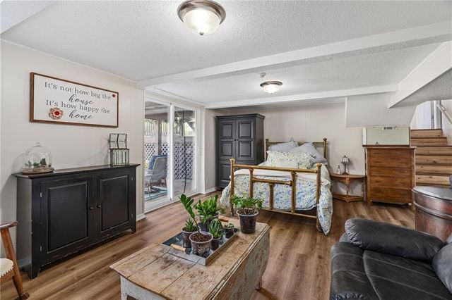 11729 Wyandotte Street, Kansas City, MO 64114