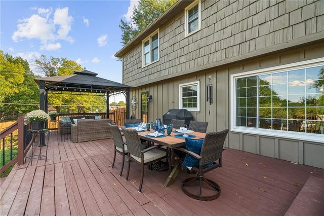 11729 Wyandotte Street, Kansas City, MO 64114