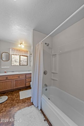 17839 S PINON Lane, Peeples Valley, AZ 86332