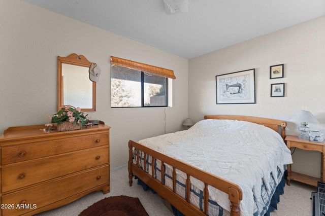 17839 S PINON Lane, Peeples Valley, AZ 86332