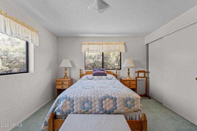 17839 S PINON Lane, Peeples Valley, AZ 86332