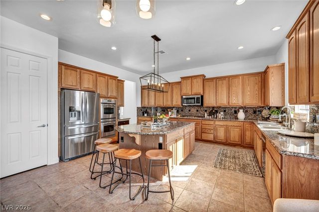 8324 Chapelle Court, Las Vegas, NV 89131