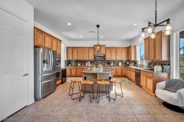 8324 Chapelle Court, Las Vegas, NV 89131