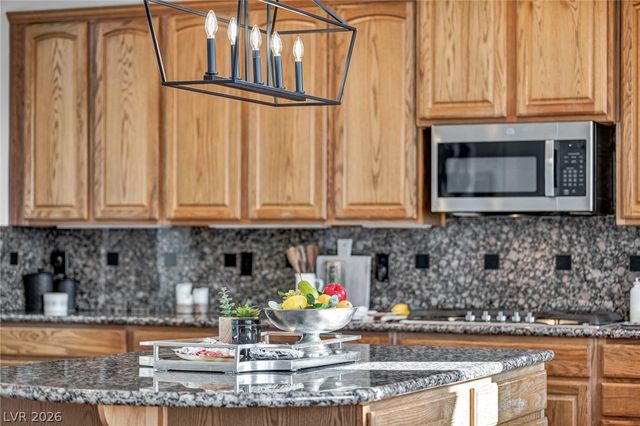 8324 Chapelle Court, Las Vegas, NV 89131
