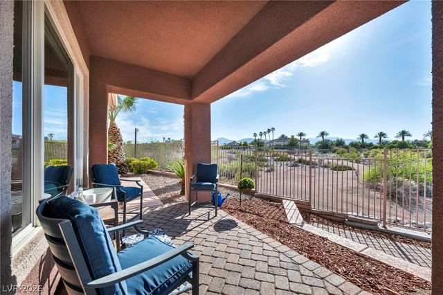8324 Chapelle Court, Las Vegas, NV 89131