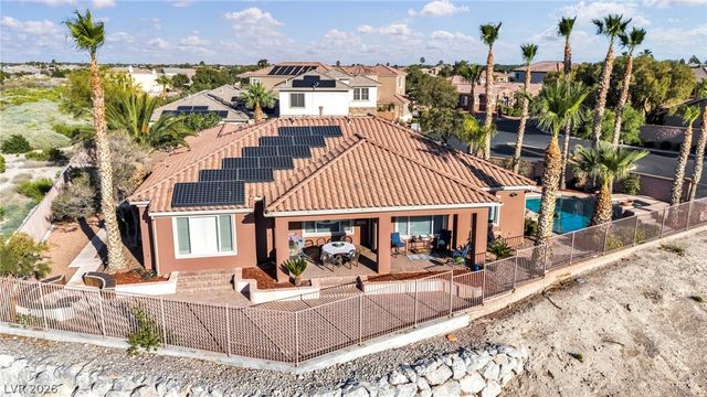 8324 Chapelle Court, Las Vegas, NV 89131
