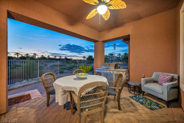 8324 Chapelle Court, Las Vegas, NV 89131