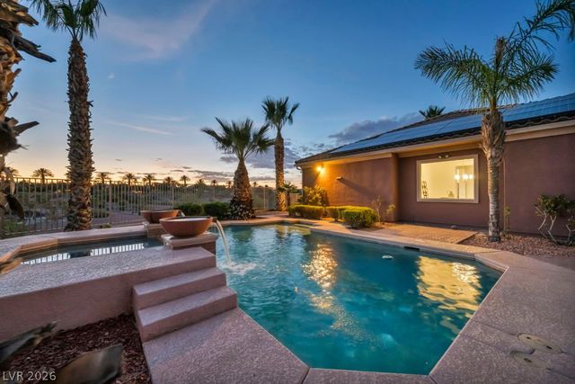 8324 Chapelle Court, Las Vegas, NV 89131