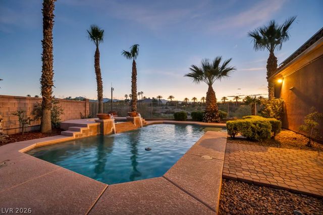 8324 Chapelle Court, Las Vegas, NV 89131