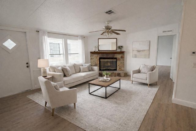 12002 Sandalfoot Boulevard W, Boca Raton, FL 33428