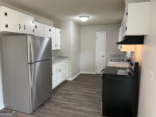 107 Miller Court, Centerville, GA 31028