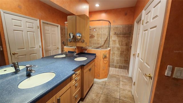 2484 MAGNOLIA CIRCLE, North Port, FL 34289