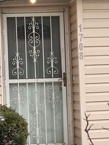 1706-1708 River Bend Road, Columbus, OH 43223