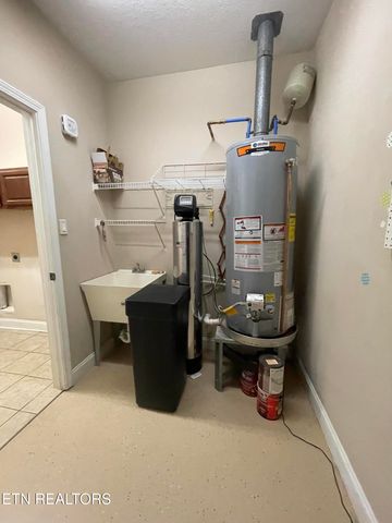 7712 Charmwood Way, Knoxville, TN 37938