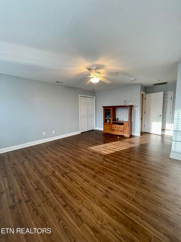 7712 Charmwood Way, Knoxville, TN 37938