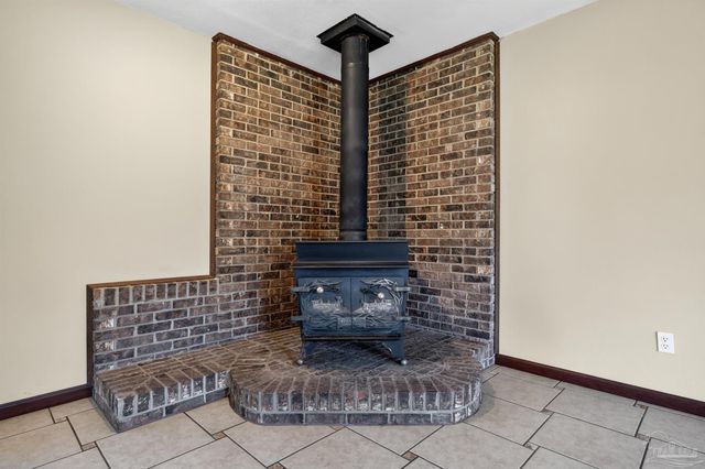 1120 Muscogee Rd, Cantonment, FL 32533