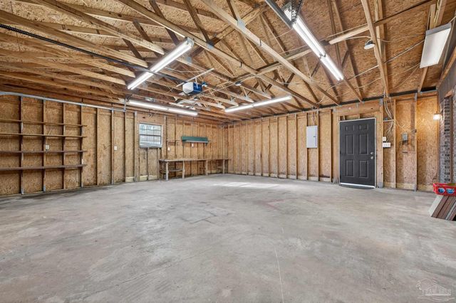 1120 Muscogee Rd, Cantonment, FL 32533