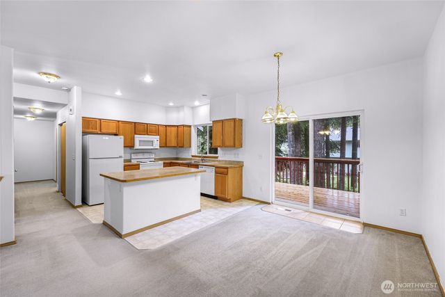 1961 Clear Valley Drive, Maple Falls, WA 98266