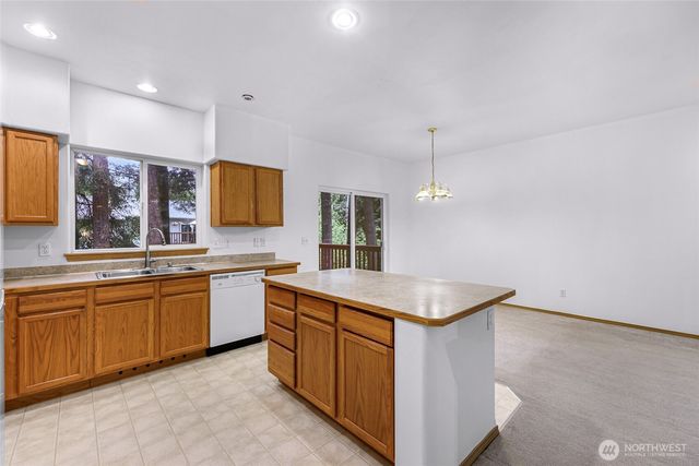 1961 Clear Valley Drive, Maple Falls, WA 98266