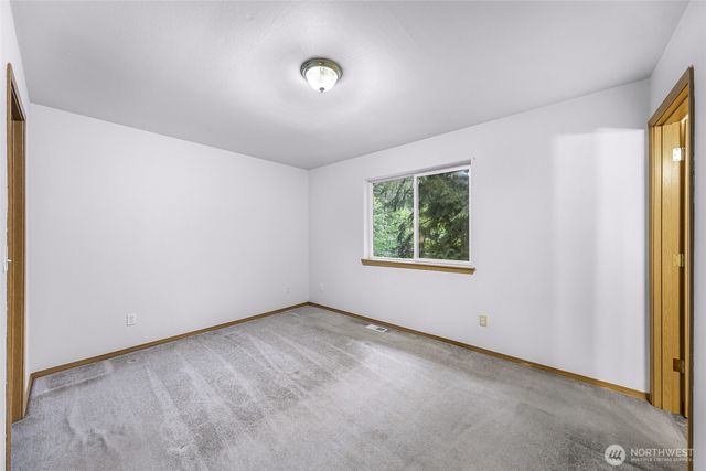 1961 Clear Valley Drive, Maple Falls, WA 98266