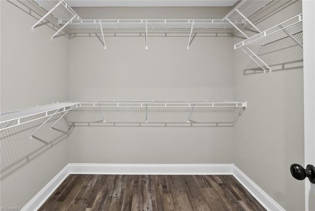 239 Lake Drive 8, Lexington, NC 27292
