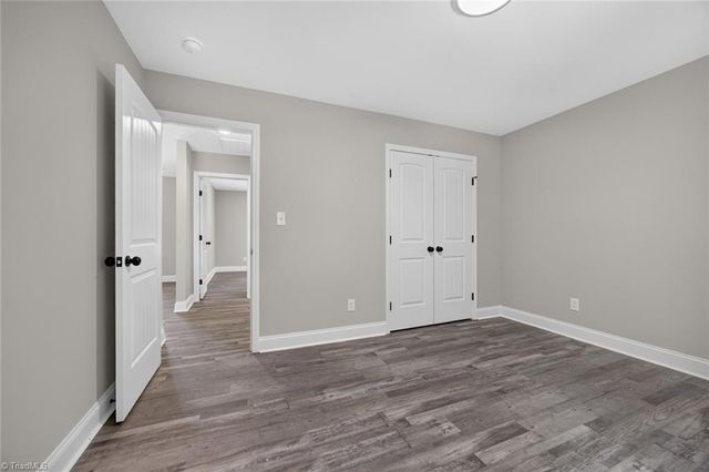 239 Lake Drive 8, Lexington, NC 27292
