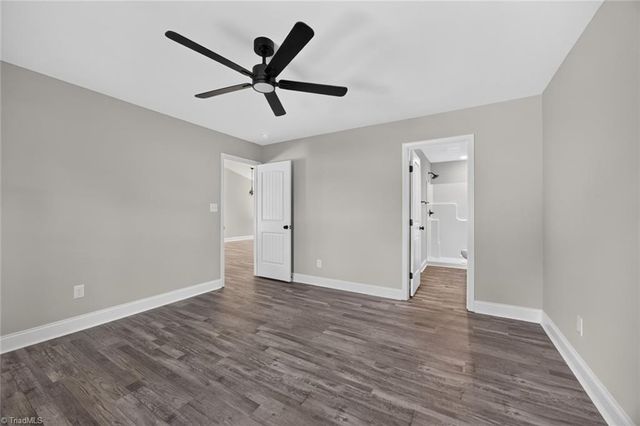 239 Lake Drive 8, Lexington, NC 27292