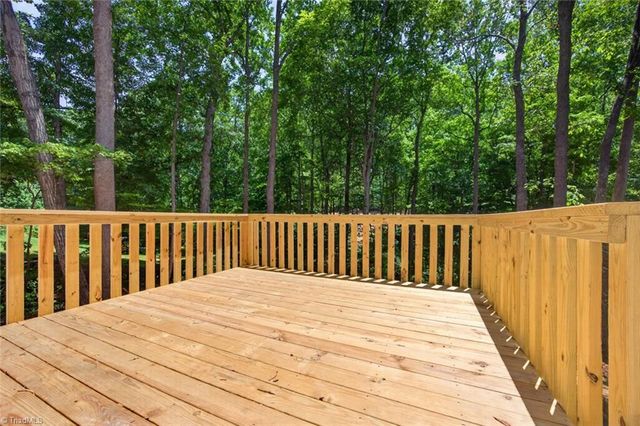 239 Lake Drive 8, Lexington, NC 27292